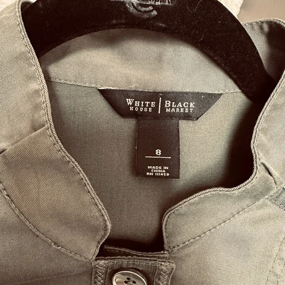 White House Black Market Army Green Utility Cropped Jacket Sz 8 - Picture 7 of 16